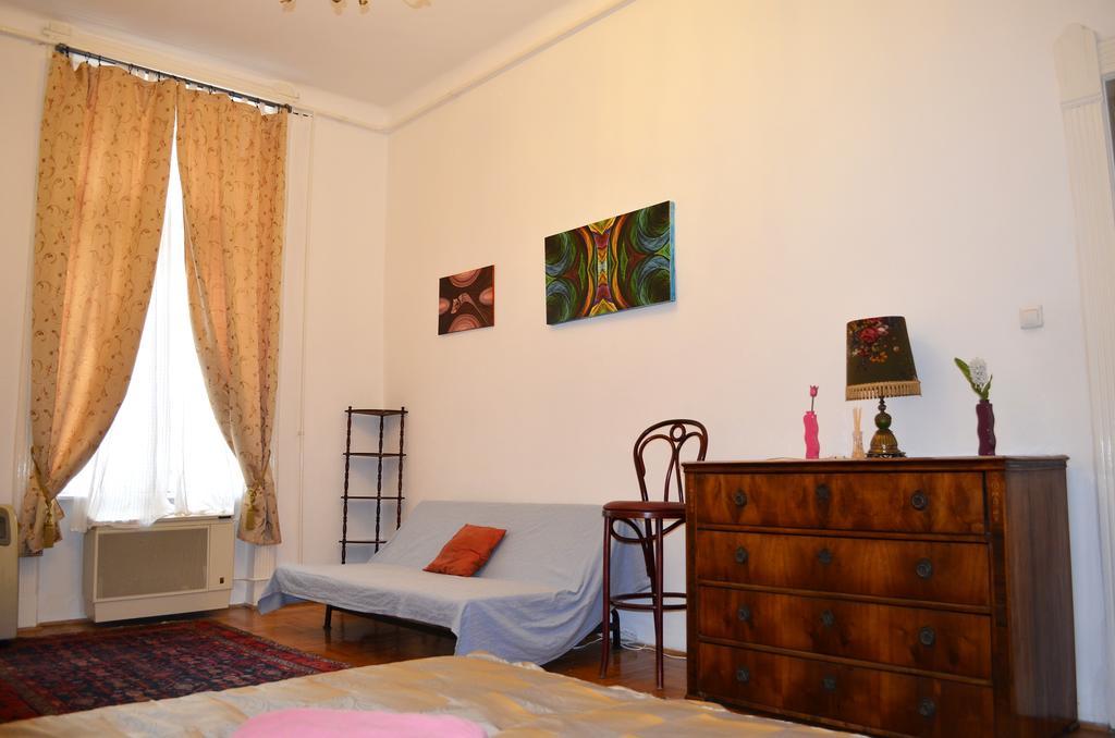 Budapest Central Apartments - Veres Palne Room photo